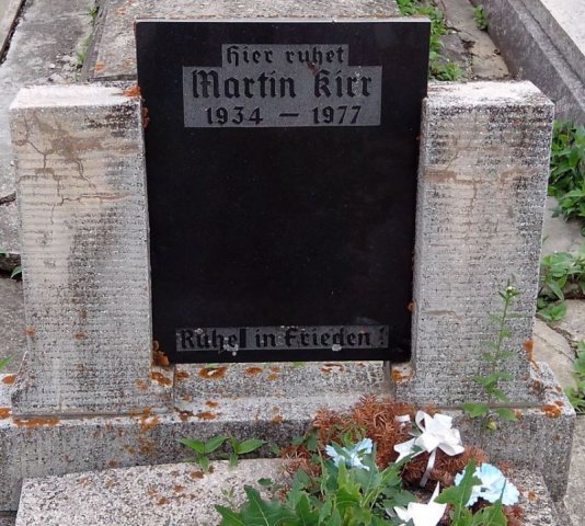 Kirr Martin 1934-1977 Grabstein